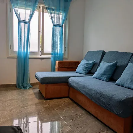 Burero - Comfy - Near Airport & Beaches El Burrero