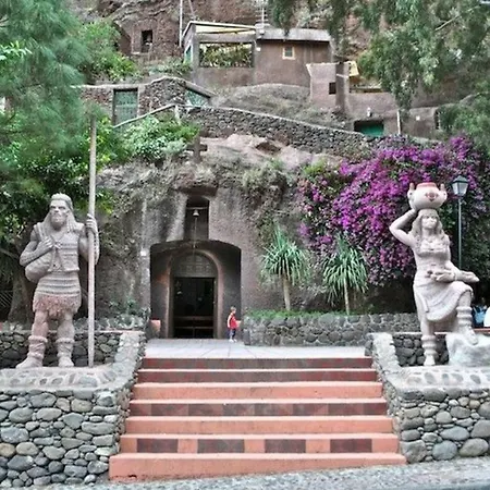 Burero - Comfy - Near Airport & Beaches 아파트 *